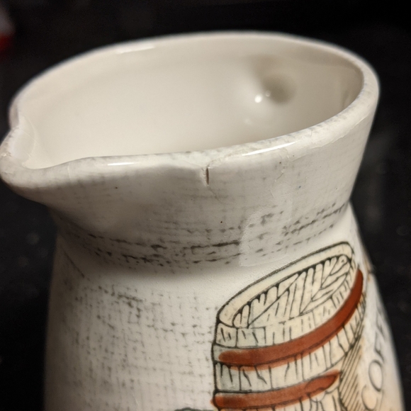 Ceramic coffee creamer pourer - Picture 2 of 2